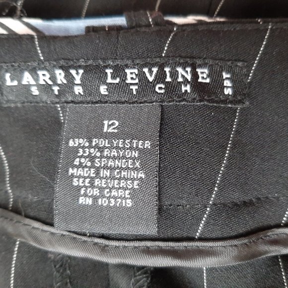 Larry Levine Wide Legged Cropped Pants - Picture 5 of 5